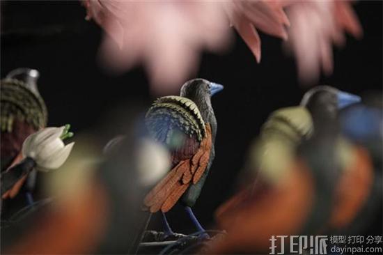 知名英国艺术家展出3D打印西洋镜作品 完美展现繁花与群鸟之美