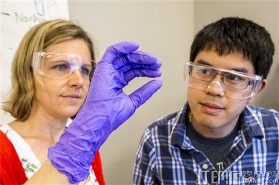 LLNL开发出新的玻璃3D打印技术：采用定制玻璃墨水 在室温下打印