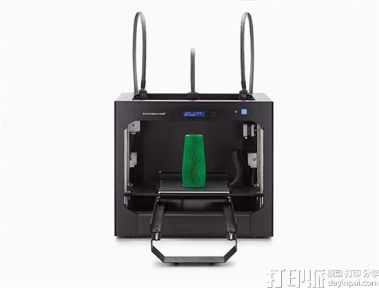 Opencreators推出BS210 3D打印机 可24小时连续自动打印