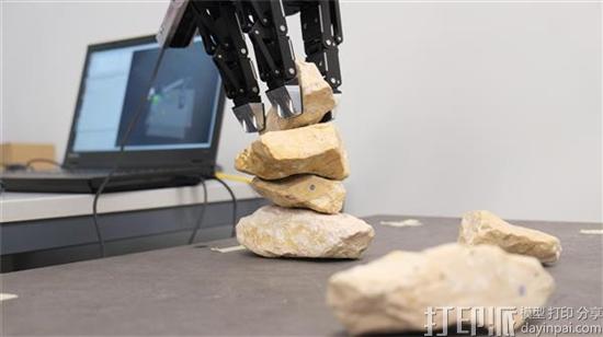瑞士研究人员开发出使用3D扫描堆叠不规则物体的机器人系统