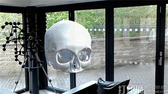 英国设计师用基于MRI扫描的3D打印头骨显示3D打印对医疗领域的影响
