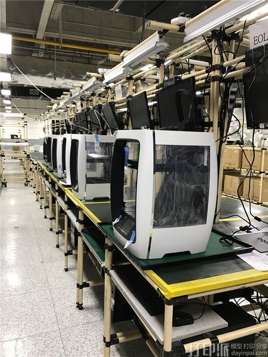 Robo 3D新获137万美元的投资 将用于扩大R2 3D打印机的生产和部署