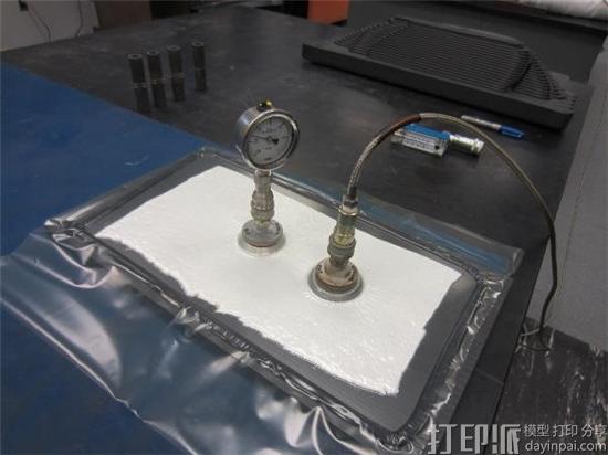 Thermwood测试没有涂层的3D打印PPS面板