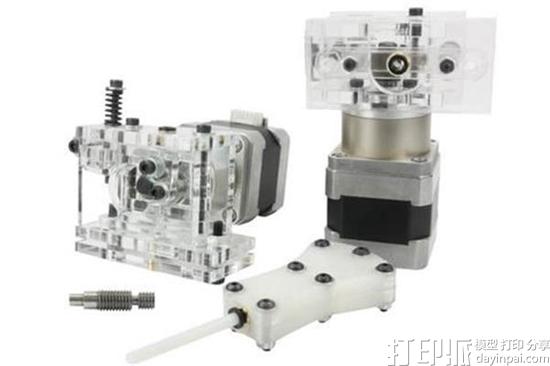 3D打印机多挤出系统Prometheus的升级版本面市 可用E3D V6热端实现双挤出