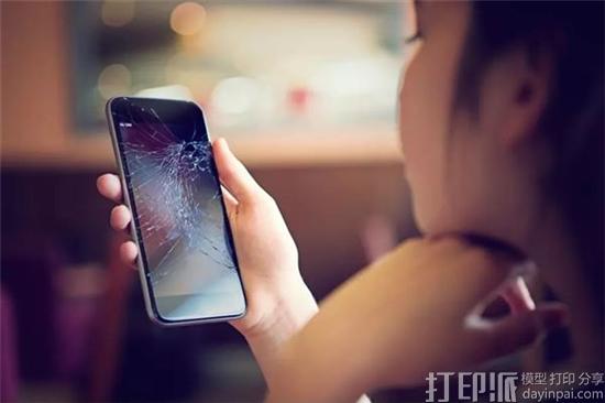 手机屏碎了也不怕！ 墨尔本大学研发出3D打印自愈凝胶或可彻底解决碎屏问题