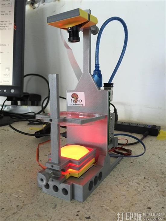 科学家团队开发出成本低至100欧元开源3D打印显微镜FlyPi
