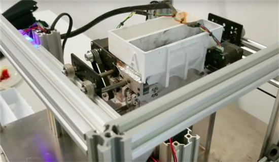 美国大学生开发出用于多材料金属3D打印的DMLM粉末沉积系统