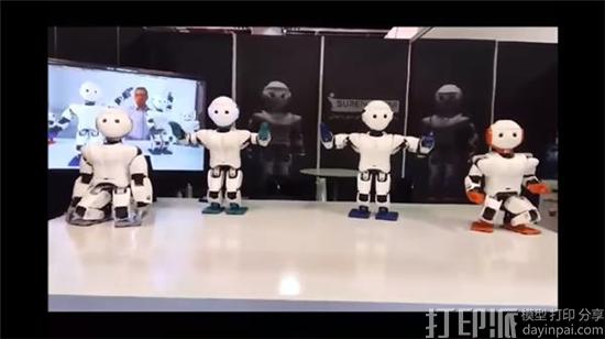 伊朗研发出能完成各种指令的3D打印迷你机器人Surena Mini 成本8000美元