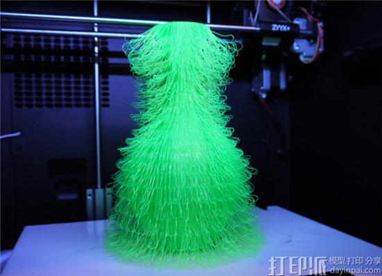 3dp_103dpthings_hairy_vase_2.jpg