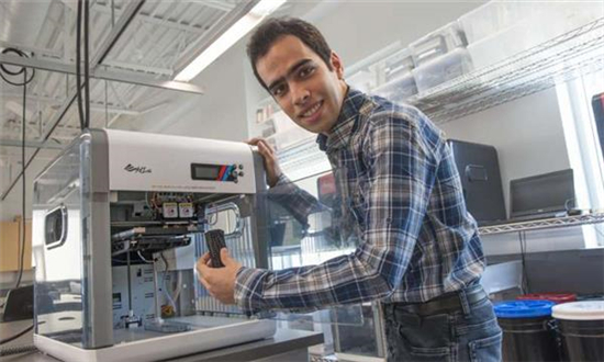 研究员找到兼具强度和孔隙度的3D打印骨植入物的最优设计