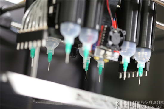 南澳大学利用生物3D打印机Aether 1开展避孕的生物3D打印研究