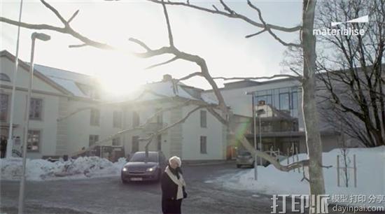 艺术家为挪威Ullerntunet养老院制作四米高的3D打印树雕 艺术家为挪威Ullerntunet养老院制作四米高的3D打印树雕