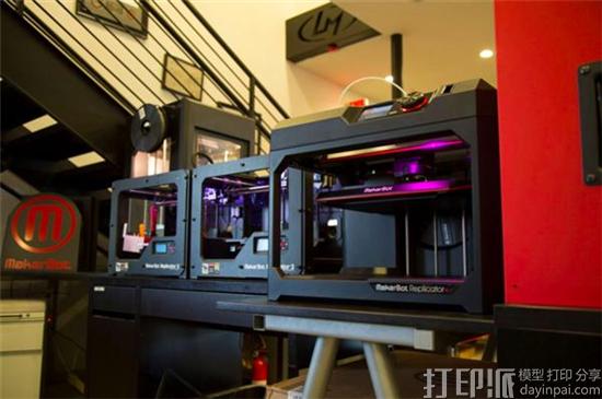 Local Motors使用Makerbot的3D打印机为3D打印无人驾驶电动车Olli生产零件