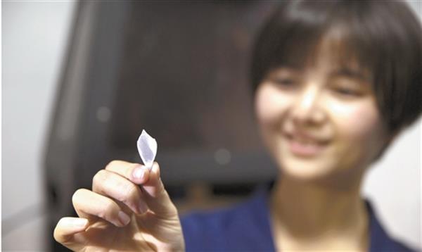 浙江大学研究人员用DLP 4D打印出美丽的花朵