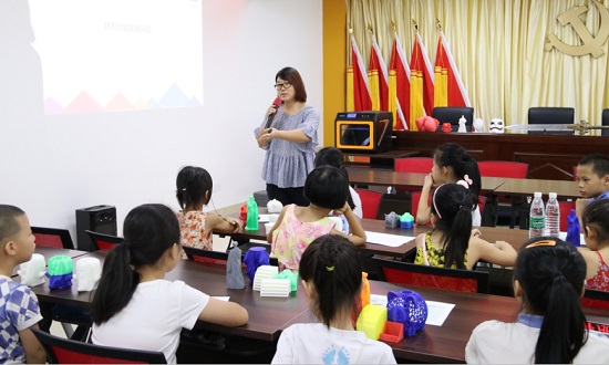 新学期新体验！3D打印创客教育走进课堂