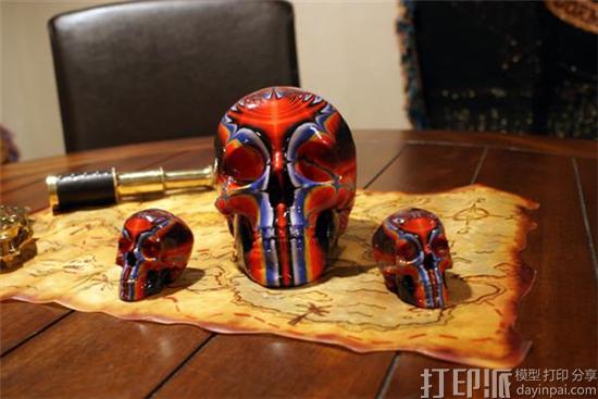 既惊艳又惊悚 美国专家推出印有分形图案的3D打印人类头骨骷髅模型