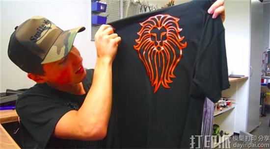 时尚新玩法 RCLifeOn创始人成功制作出带3D打印印花的T恤