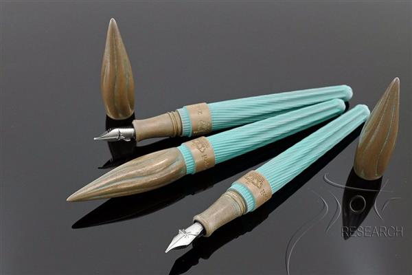 荷兰设计师推出高端奢侈的青铜材料3D打印钢笔