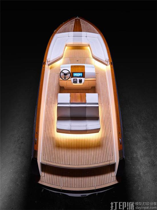 Hinckley展示全球首款全电动豪华游艇Dasher 装配有金属3D打印件