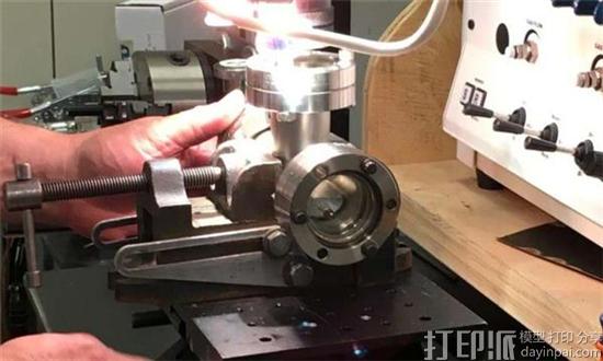 INL开发出能生产更安全更高效的核燃料的混合3D打印技术AMAFT INL开发出能生产更安全更高效的核燃料的混合3D打印技术AMAFT