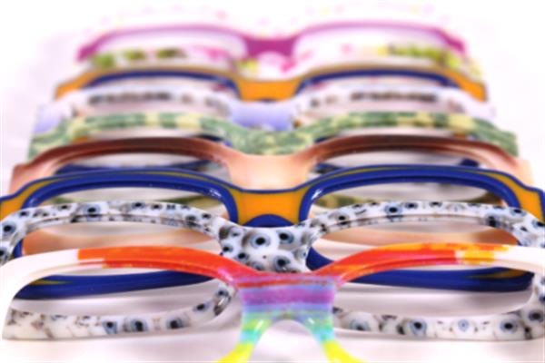 Stratasys的VeroFlex 3D打印材料可将眼镜的上市时间缩短至8周