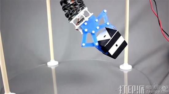 1506740385450650.jpg origami-inspires-development-of-3d-printed-twister-robots-at-case-western-reserve-4.jpg