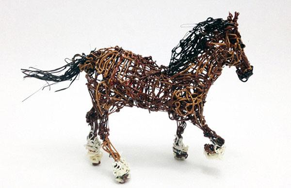 大连自然博物馆首次推出用3D打印笔制作动物模型活动