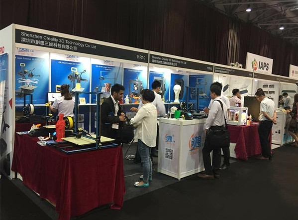 创想三维携多款3D打印机亮相2017香港环球资源电子展