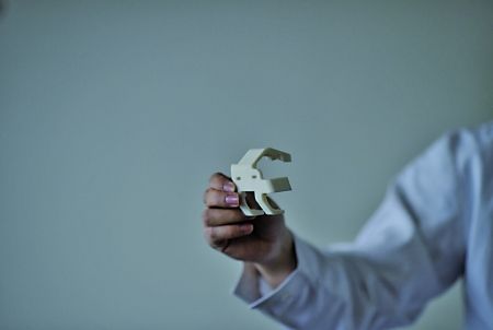 天津第四中心医院3D打印个体化膝盖假体 完成高难度膝关节置换术