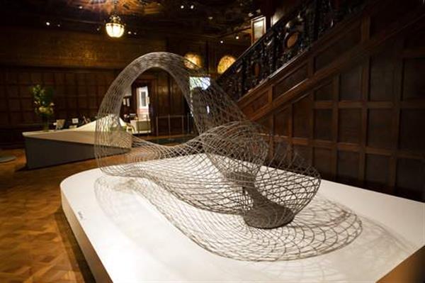 荷兰著名设计师约里斯的3D打印家具设计展在美国纽约开幕