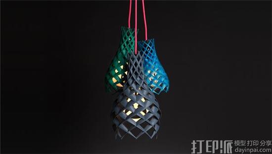 Plumen与设计师合作推出3D打印吊灯系列Ruche 售价150英镑起