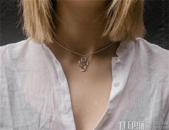 艺术家推出让用户可线上自由设计3D打印金银吊坠项链的服务