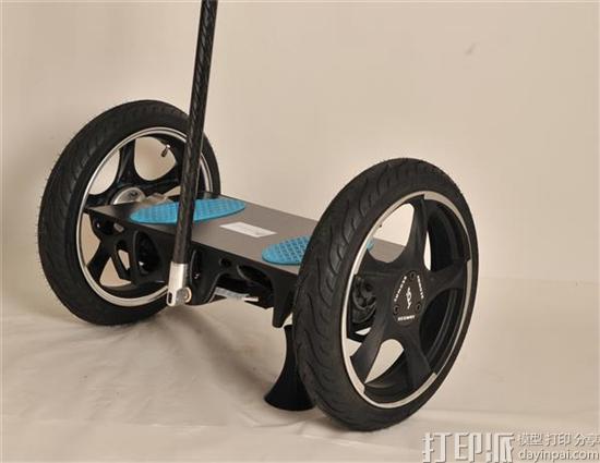 德国大学生在Stratasys的赞助下自行设计开发出3D打印平衡滑板车