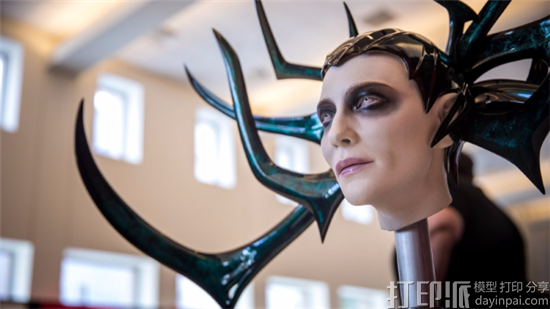 道具工作室为《雷神3:诸神黄昏》制作大Boss海拉的3D打印头盔 道具工作室为《雷神3:诸神黄昏》制作大Boss海拉的3D打印头盔