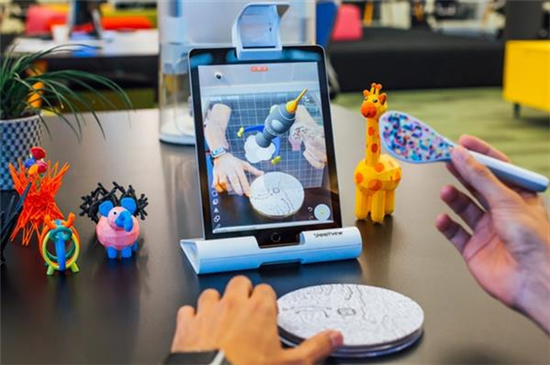 Yeehaw 3D推出在AR的环境中使用的3D建模数字画笔工具Yeehaw Wand