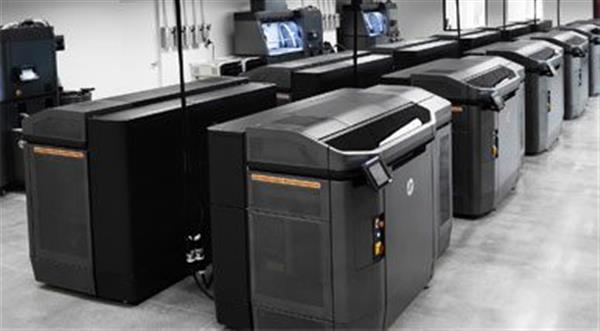 惠普发布第四季度财报 并宣布2018年推出全彩3D打印机