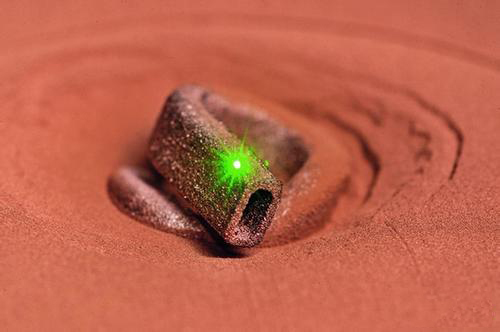 金属3D打印所使用的热源中激光和电子束的对比分析