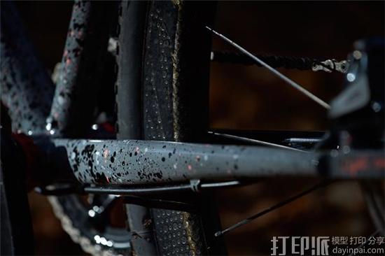 英国公司Donhou发布使用3D打印部件的高端越野自行车