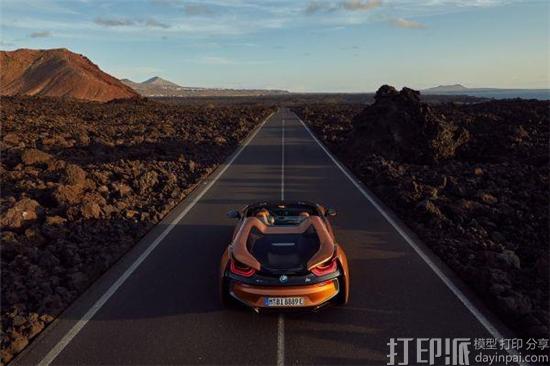 宝马全新的i8 Roadster混合动力敞篷跑车大量引入3D打印金属部件