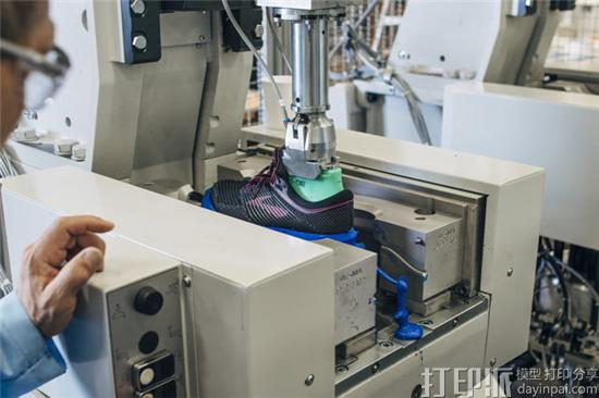 Brooks将于惠普、Superfeet合作推出高性能3D打印定制跑鞋