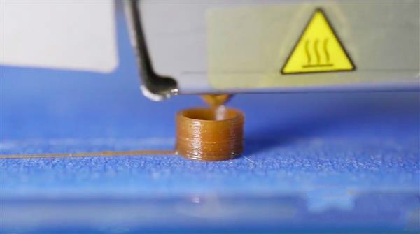 俄罗斯科学家使用水、二氧化碳及光合作用研究出PEF 3D打印材料