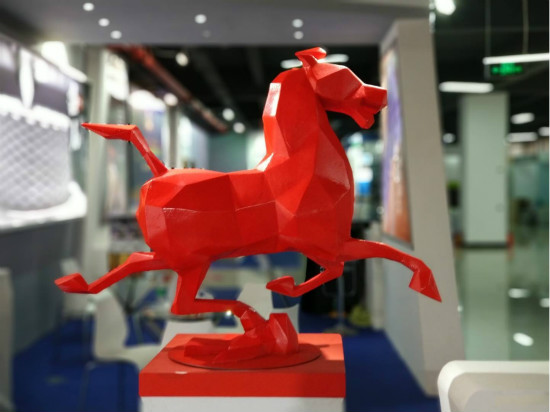 全3D打印成型的3D版“马踏飞燕”雕塑闪耀云南玉溪