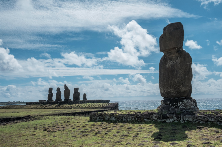  CyArk联手Iron Mountain将复活节岛Moai用3D扫描技术数字保存