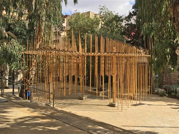 够创意！以色列学生用3D打印关节建造出40平方米悬浮竹亭