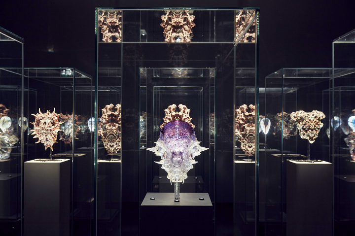 艺术感十足！Vespers系列的3D打印死亡面具在维多利亚国家美术馆展示