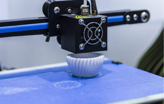 3D打印设备和材料市场将在2024年分别以14％和20％的年复合增长率增长