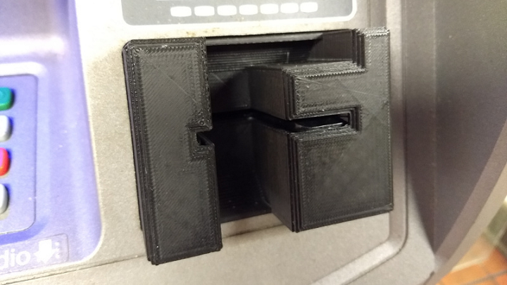 一个自定义的3D打印卡阅读器能否真的减缓卡撇渣器？