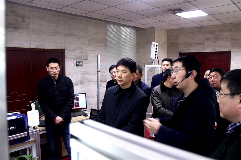  安庆市市委书记刘中汉率队考察西安渭南高新区3D打印产业基地