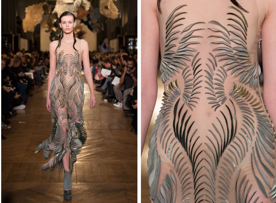 荷兰时装设计师携3D打印高级服装亮相2018年巴黎时装周