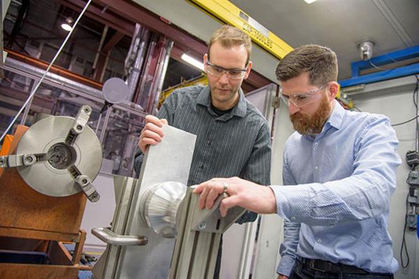 加拿大研究人员开发冷喷涂3D打印，可导致电动机磁体的新设计可能性